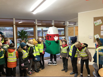 Mr Urdd